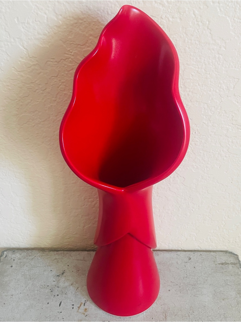 Vintage Red Calla Lilly  Vase